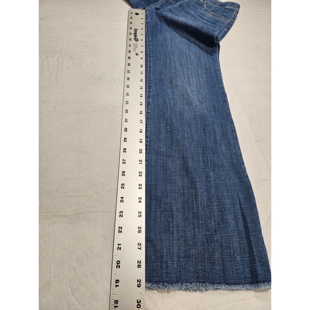 Chicos So Slimming Girlfriend Flare Jeans Blue Medium Wash Raw Hem Size 1R 8R - Picture 7 of 8